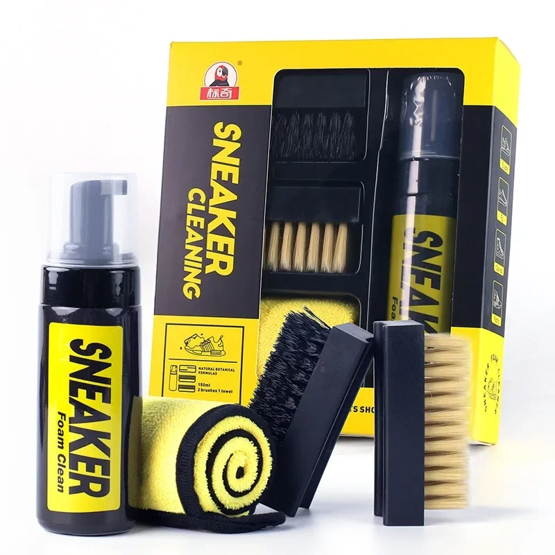 Kit de nettoyage sneakers avec mousse sans eau et brosse